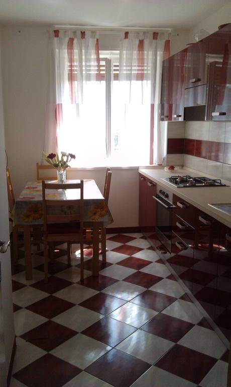 Apartment Perisa Ловран Экстерьер фото